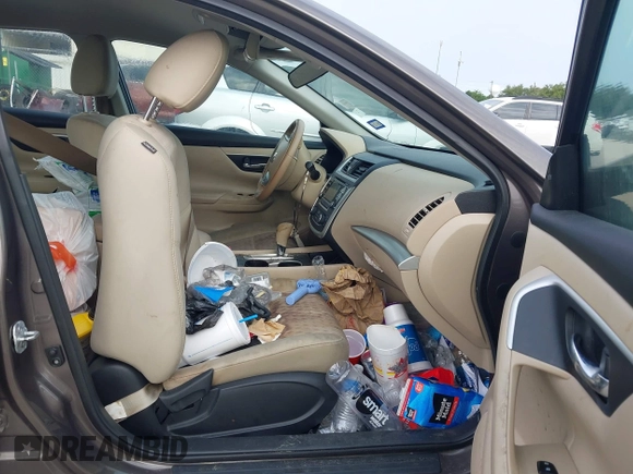 2017 Nissan Altima SV z VIN 1N4AL3AP2HC111156, wystawiony jako IAAI lot #42303588 z przebiegiem 103 004 mil mil oraz . Historia ofert i sprzedaży dostępna na DreamBid. Obrazek 5.