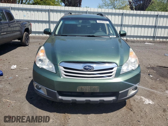 2010 Subaru Outback Premium All-Weather Anniversary z VIN 4S4BRBCCXA1333734, wystawiony jako Copart lot #56649445 z przebiegiem 221 847 mil mil oraz Szkoda całkowita • Salvage title. Historia ofert i sprzedaży dostępna na DreamBid. Obrazek 5.