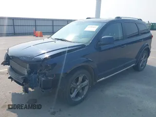 2017 Dodge Journey Crossroad Plus z VIN 3C4PDDGG1HT575137, wystawiony jako IAAI lot #42382664 z przebiegiem 104 840 mil mil oraz . Historia ofert i sprzedaży dostępna na DreamBid. Obrazek 2.