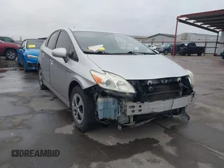 2013 Toyota Prius One with VIN JTDKN3DU8D5687181, listed as a IAAI auction lot 41901329 with 142,016 mi miles. Bid and sale history available at carsss.com. Image 1.