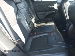 2019 Jeep Cherokee Latitude Plus with VIN 1C4PJMLB2KD261304, listed as a IAAI auction lot 41877500 with 76,442 mi miles and . Bid and sale history available at DreamBid. Image 8.