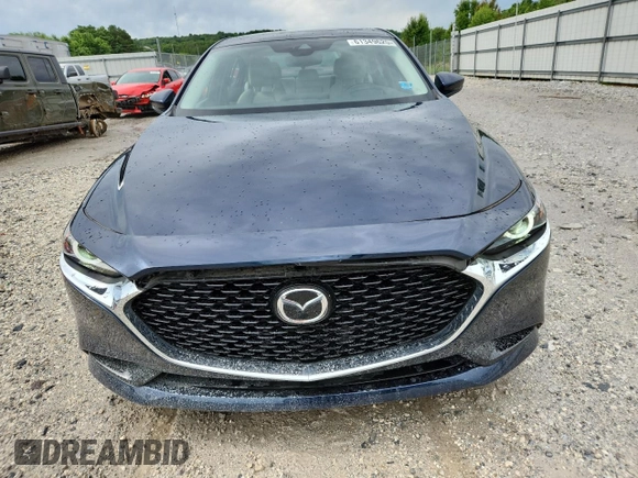 2020 Mazda 3 Premium with VIN 3MZBPAEM4LM117357, listed as a Copart auction lot 61349625 with 29,206 mi miles and Salvage title. Bid and sale history available at DreamBid. Image 5.
