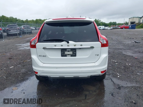 2015 Volvo XC60 T5 Drive-E Premier with VIN YV440MDK4F2742688, listed as a IAAI auction lot 42305798 with 68,206 mi miles and . Bid and sale history available at DreamBid. Image 16.
