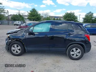 2020 Chevrolet Trax LS with VIN KL7CJKSB7LB061579, listed as a IAAI auction lot 42196726 with 47,583 mi miles and . Bid and sale history available at DreamBid. Image 15.
