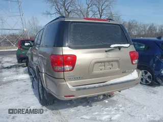 2006 Toyota Sequoia SR5 with VIN 5TDBT44A06S260270, listed as a IAAI auction lot 41610989 with 217,526 mi miles and . Bid and sale history available at DreamBid. Image 3.