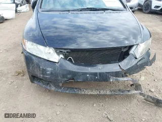 2009 Honda Civic Sdn LX with VIN 19XFA16549E005187, listed as a IAAI auction lot 41901782 with 243,751 mi miles. Bid and sale history available at carsss.com. Image 6.