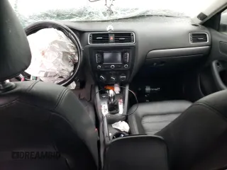 2013 Volkswagen Jetta SEL с VIN 3VWLX7AJ5DM355318, выставлен на аукционе Copart как лот 78606214 с пробегом Не указан миль и На запчасти • Non repairable. История ставок и продаж доступна на DreamBid. Изображение 8.