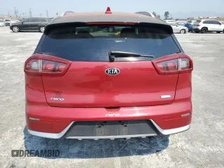 2017 Kia Niro LX with VIN KNDCB3LC7H5082676, listed as a Copart auction lot 62008014 with 133,998 mi miles and Salvage Title. Bid and sale history available at carsss.com. Image 6.