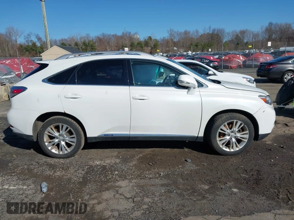 2011 Lexus RX with VIN JTJBC1BAXB2420283, listed as a IAAI auction lot 41816439 with 199,296 mi miles. Bid and sale history available at carsss.com. Image 13.