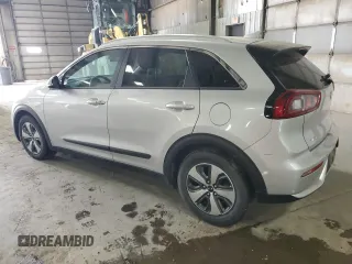 2017 Kia Niro EX with VIN KNDCC3LC6H5102039, listed as a Copart auction lot 55445845 with 132,958 mi miles and Clean Title. Bid and sale history available at carsss.com. Image 2.