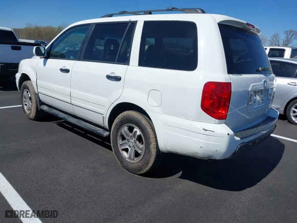 2003 Honda Pilot EX with VIN 2HKYF18693H511343, listed as a IAAI auction lot 41833640 with 300,640 mi miles. Bid and sale history available at carsss.com. Image 3.