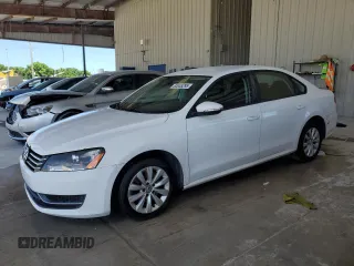 2012 Volkswagen Passat S с VIN 1VWAH7A36CC036998, выставлен на аукционе Copart как лот 60655295 с пробегом 150 557 миль миль и Списание • Salvage title. История ставок и продаж доступна на DreamBid. Изображение 1.