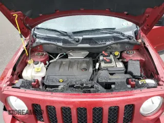2015 Jeep Patriot Altitude z VIN 1C4NJRBBXFD425829, wystawiony jako Copart lot #56540355 z przebiegiem 98 752 mil mil oraz Szkoda całkowita • Salvage title. Historia ofert i sprzedaży dostępna na DreamBid. Obrazek 12.