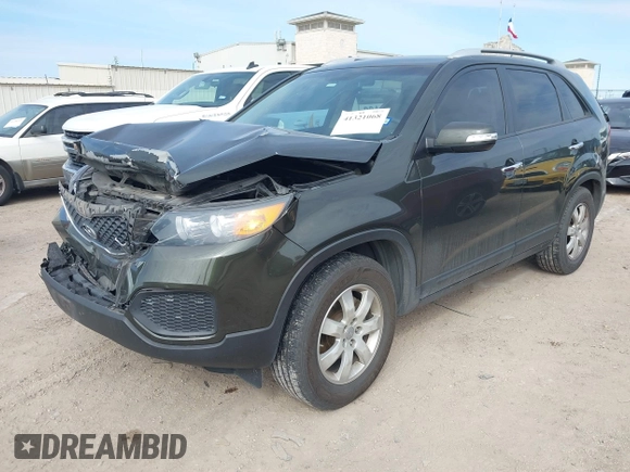 2013 Kia Sorento LX with VIN 5XYKT4A27DG317779, listed as a IAAI auction lot 41321068 with 155,648 mi miles. Bid and sale history available at carsss.com. Image 18.