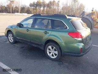 2013 Subaru Outback 2.5i Premium with VIN 4S4BRBCC9D3298046, listed as a IAAI auction lot 40344535 with 96,592 mi miles. Bid and sale history available at carsss.com. Image 3.