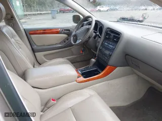 2001 Lexus GS 300 with VIN JT8BD69S910126345, listed as a IAAI auction lot 41814236 with 215,664 mi miles. Bid and sale history available at carsss.com. Image 5.