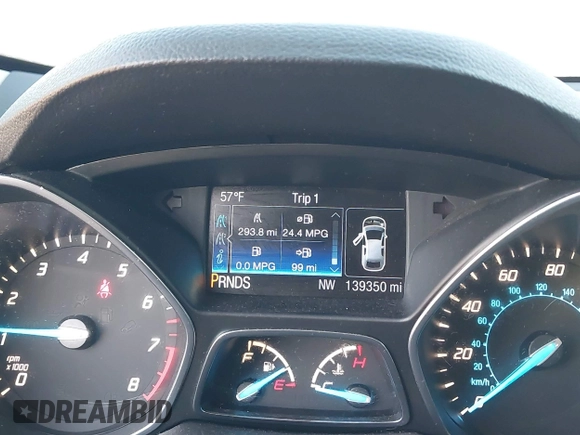 2016 Ford Escape SE z VIN 1FMCU0GX4GUB25618, wystawiony jako IAAI lot #42014559 z przebiegiem 139 350 mil mil oraz . Historia ofert i sprzedaży dostępna na DreamBid. Obrazek 7.