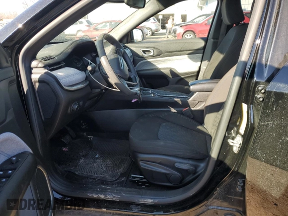 2023 Jeep Compass Sport z VIN 3C4NJDAN8PT531917, wystawiony jako Copart lot #46543835 z przebiegiem 28 762 mil mil oraz Szkoda całkowita • Salvage title. Historia ofert i sprzedaży dostępna na DreamBid. Obrazek 7.