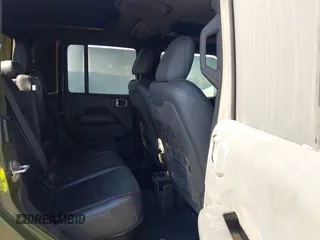 2022 Jeep Gladiator Rubicon z VIN 1C6JJTBG1NL163699, wystawiony jako IAAI lot #41014300 z przebiegiem Nie podano mil oraz . Historia ofert i sprzedaży dostępna na DreamBid. Obrazek 8.