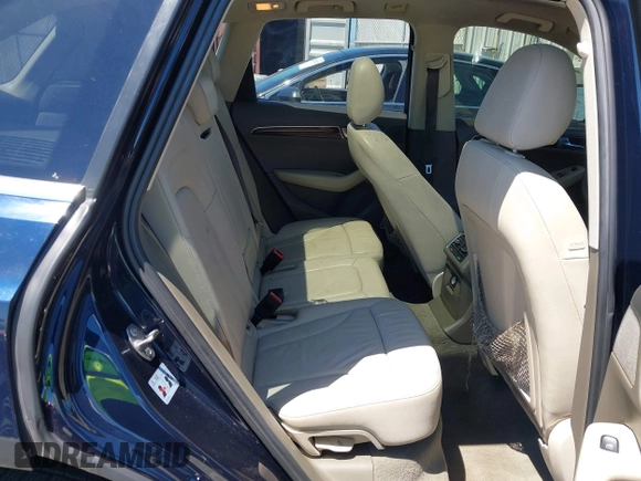 2011 Audi Q5 Premium z VIN WA1CFAFP5BA032844, wystawiony jako IAAI lot #42226412 z przebiegiem 148 649 mil mil oraz . Historia ofert i sprzedaży dostępna na DreamBid. Obrazek 8.