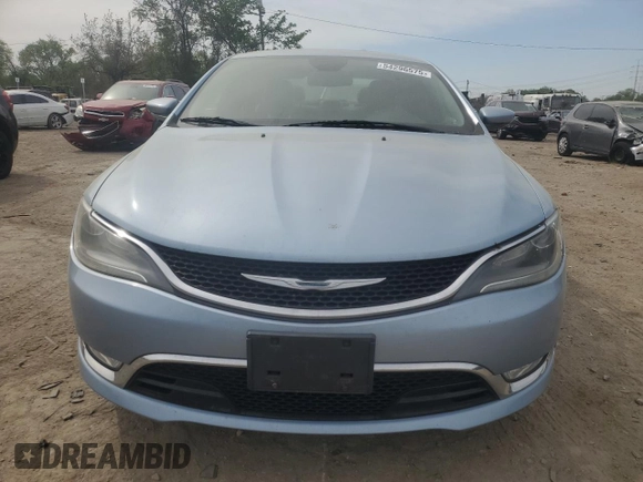 2015 Chrysler 200 C z VIN 1C3CCCEG8FN664591, wystawiony jako Copart lot #54296575 z przebiegiem 192 395 mil mil oraz Szkody całkowita. Historia ofert i sprzedaży dostępna na DreamBid. Obrazek 5.