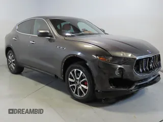 2018 Maserati Levante with VIN ZN661XUA0JX296177, listed as a Copart auction lot 48325755 with 42,714 mi miles and Salvage Title. Bid and sale history available at carsss.com. Image 1.