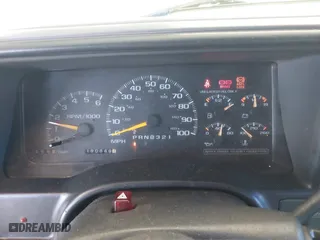 1996 Chevrolet Tahoe with VIN 3GNEK18R5TG157667, listed as a IAAI auction lot 41677181 with 190,849 mi miles. Bid and sale history available at carsss.com. Image 7.
