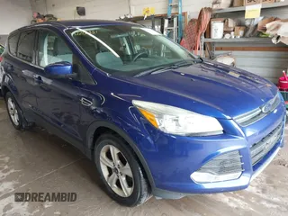 2016 Ford Escape SE with VIN 1FMCU9GX2GUA80134, listed as a IAAI auction lot 42206351 with 129,885 mi miles. Bid and sale history available at carsss.com. Image 1.