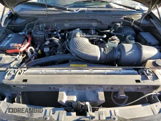 2000 Ford Expedition XLT with VIN 1FMRU15L7YLB63738, listed as a Copart auction lot 85345584 with 177,764 mi miles and Salvage Title. Bid and sale history available at carsss.com. Image 13.