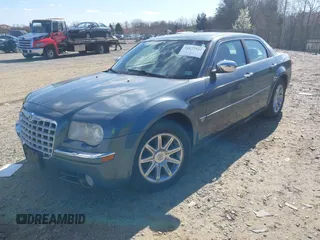 2005 Chrysler 300 with VIN 2C3AA63H45H502345, listed as a IAAI auction lot 41877543 with 96,541 mi miles. Bid and sale history available at carsss.com. Image 2.