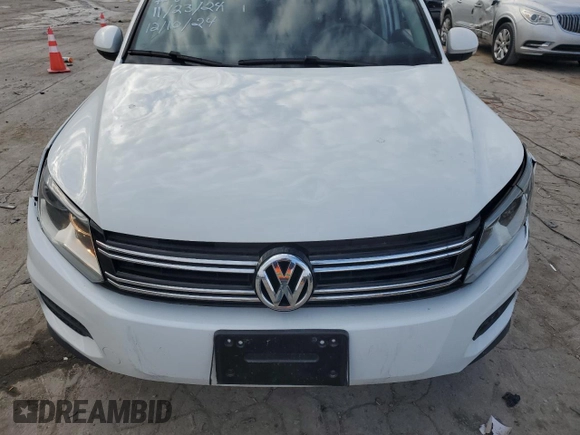 2016 Volkswagen Tiguan S with VIN WVGBV7AX0GW600518, listed as a Copart auction lot 86335544 with 132,123 mi miles and Salvage Title. Bid and sale history available at DreamBid. Image 12.