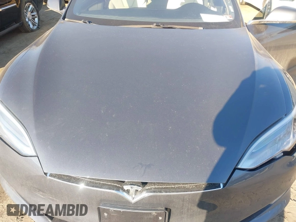 2019 Tesla Model S 75D with VIN 5YJSA1E2XKF331744, listed as a IAAI auction lot 41483173 with Not provided miles and . Bid and sale history available at DreamBid. Image 10.