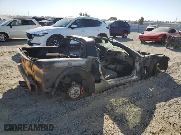 2002 Chevrolet Corvette with VIN 1G1YY22G725121172, listed as a Copart auction lot 73237894 with 0 mi miles and Salvage Title. Bid and sale history available at carsss.com. Image 3.