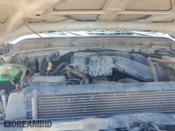2015 Ford F-250 XL with VIN 1FDBF2B64FED21552, listed as a IAAI auction lot 42671245 with 266,037 mi miles and . Bid and sale history available at DreamBid. Image 4.