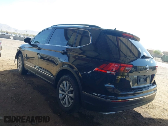 2018 Volkswagen Tiguan SEL with VIN 3VV3B7AX5JM009157, listed as a IAAI auction lot 41745746 with 138,876 mi miles and . Bid and sale history available at DreamBid. Image 3.