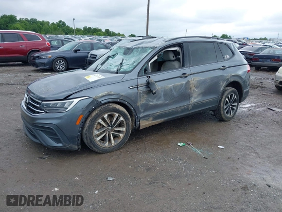 2022 Volkswagen Tiguan S with VIN 3VV1B7AX9NM005125, listed as a IAAI auction lot 42371110 with 94,060 mi miles and . Bid and sale history available at DreamBid. Image 17.