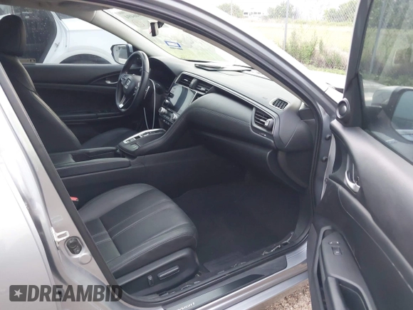 2019 Honda Insight Touring with VIN 19XZE4F96KE007485, listed as a IAAI auction lot 41946494 with Not Provided miles and . Bid and sale history available at DreamBid. Image 5.