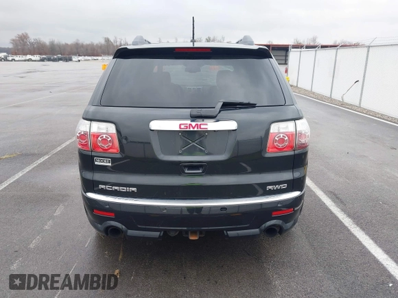 2012 GMC Acadia Denali with VIN 1GKKVTED1CJ330479, listed as a IAAI auction lot 40865663 with 215,430 mi miles. Bid and sale history available at carsss.com. Image 17.