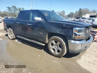 2018 Chevrolet Silverado 1500 LT with VIN 3GCUKREC3JG563639, listed as a Copart auction lot 46690685 with 182,966 mi miles and Salvage Title. Bid and sale history available at carsss.com. Image 4.