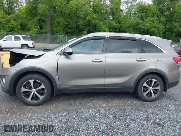 2017 Kia Sorento EX with VIN 5XYPHDA51HG323052, listed as a IAAI auction lot 42254437 with 94,778 mi miles and . Bid and sale history available at DreamBid. Image 14.