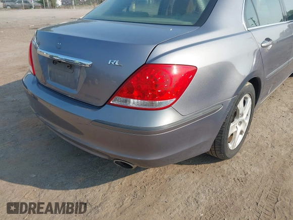 2006 Acura RL with VIN JH4KB16516C008190, listed as a IAAI auction lot 42433002 with 216,426 mi miles and . Bid and sale history available at DreamBid. Image 6.
