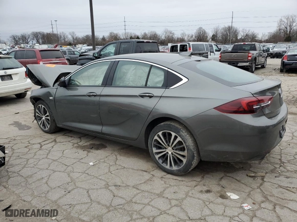 2019 Buick Regal Sportback Preferred II with VIN W04GM6SX5K1010398, listed as a Copart auction lot 86241034 with 0 mi miles and Salvage Title. Bid and sale history available at carsss.com. Image 2.