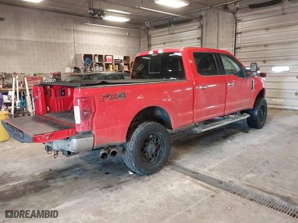 2017 Ford Super Duty F-250 SRW Lariat with VIN 1FT7W2BT1HEC37269, listed as a IAAI auction lot 41657822 with 134,442 mi miles. Bid and sale history available at carsss.com. Image 4.