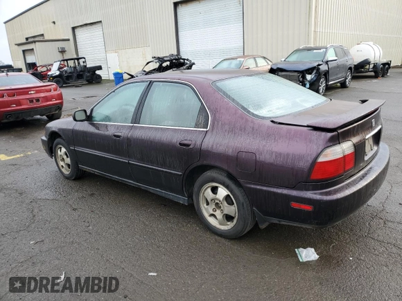 1997 Honda Accord Special Edition with VIN 1HGCD560XVA164252, listed as a Copart auction lot 85603154 with 362,795 mi miles and Salvage Title. Bid and sale history available at carsss.com. Image 2.