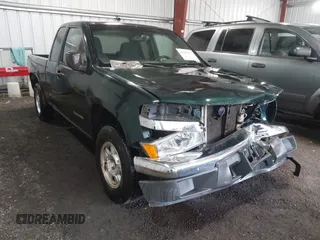 2004 GMC Canyon SLE Z85 z VIN 1GTCS196448153394, wystawiony jako IAAI lot #42105597 z przebiegiem 177 530 mil mil oraz . Historia ofert i sprzedaży dostępna na DreamBid. Obrazek 1.
