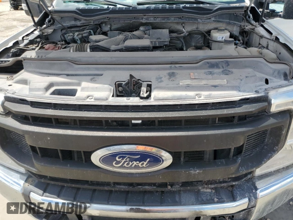 2021 Ford F-350 с VIN 1FD8W3H60MEC13563, выставлен на аукционе Copart как лот 56531435 с пробегом Не указан миль и На запчасти • Non repairable. История ставок и продаж доступна на DreamBid. Изображение 11.