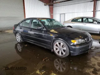 2003 BMW 3 Series 325i with VIN WBAAZ33433PH33374, listed as a Copart auction lot 85569644 with 200,127 mi miles and Clean Title. Bid and sale history available at carsss.com. Image 4.