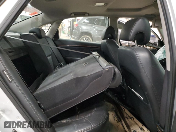 2011 Hyundai Azera Limited with VIN KMHFC4DFXBA532355, listed as a Copart auction lot 47831735 with 235,832 mi miles and Clean title. Bid and sale history available at DreamBid. Image 11.