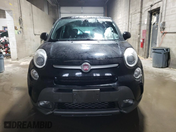 2014 FIAT 500L Trekking with VIN ZFBCFADH1EZ010513, listed as a Copart auction lot 60489095 with 129,990 mi miles and Salvage title. Bid and sale history available at DreamBid. Image 5.