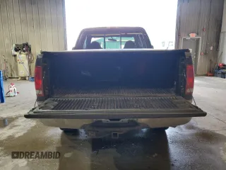 2000 Ford Super Duty F-250 XL with VIN 1FTNX21L6YED13882, listed as a Copart auction lot 46258105 with 132,339 mi miles and Salvage Title. Bid and sale history available at carsss.com. Image 6.